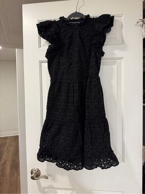 Vineyard Vines Black Eyelet Ruffle Sleeve Dress